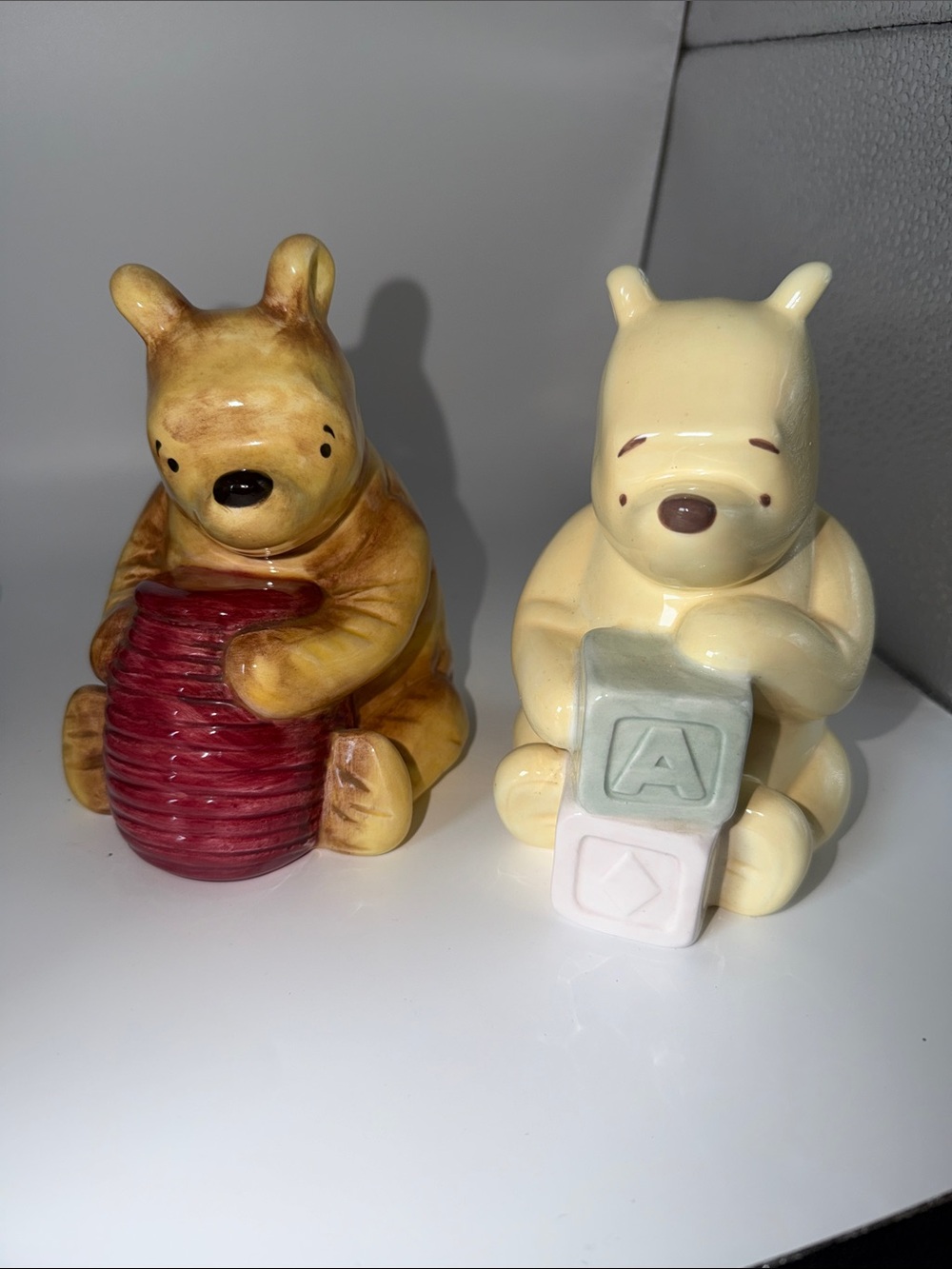 2 Winnie The Pooh Piggy Coin Bank
